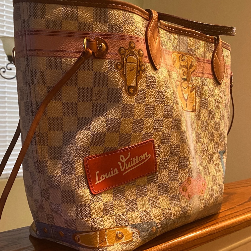 Louis Vuitton Rare Summer Trunk Bag - Picture 2 of 15